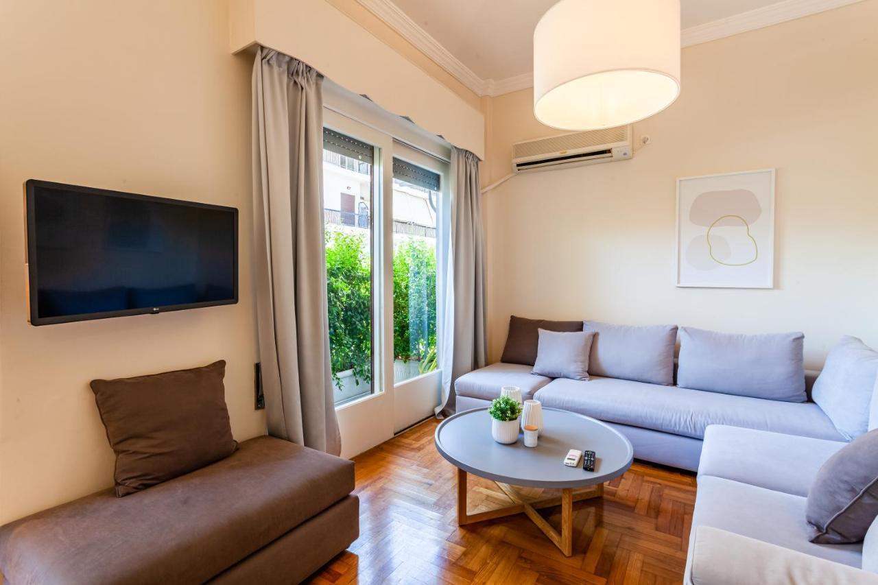 A Homes Greece - Urban Garden Retreat 卡拉马塔 外观 照片