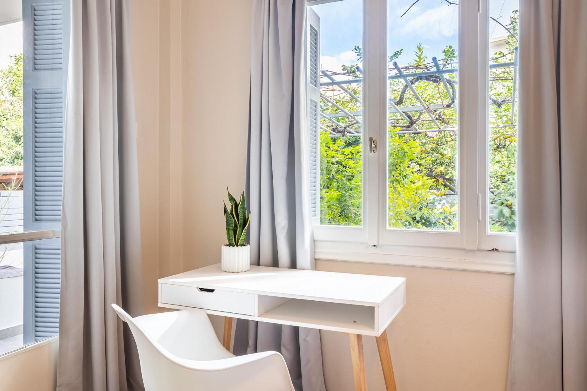 A Homes Greece - Urban Garden Retreat 卡拉马塔 外观 照片